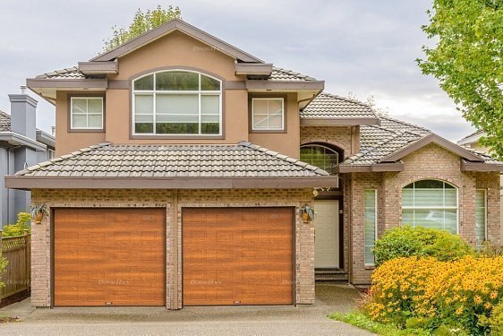 Гаражные ворота Doorhan серии rsd02 (2400х2700)